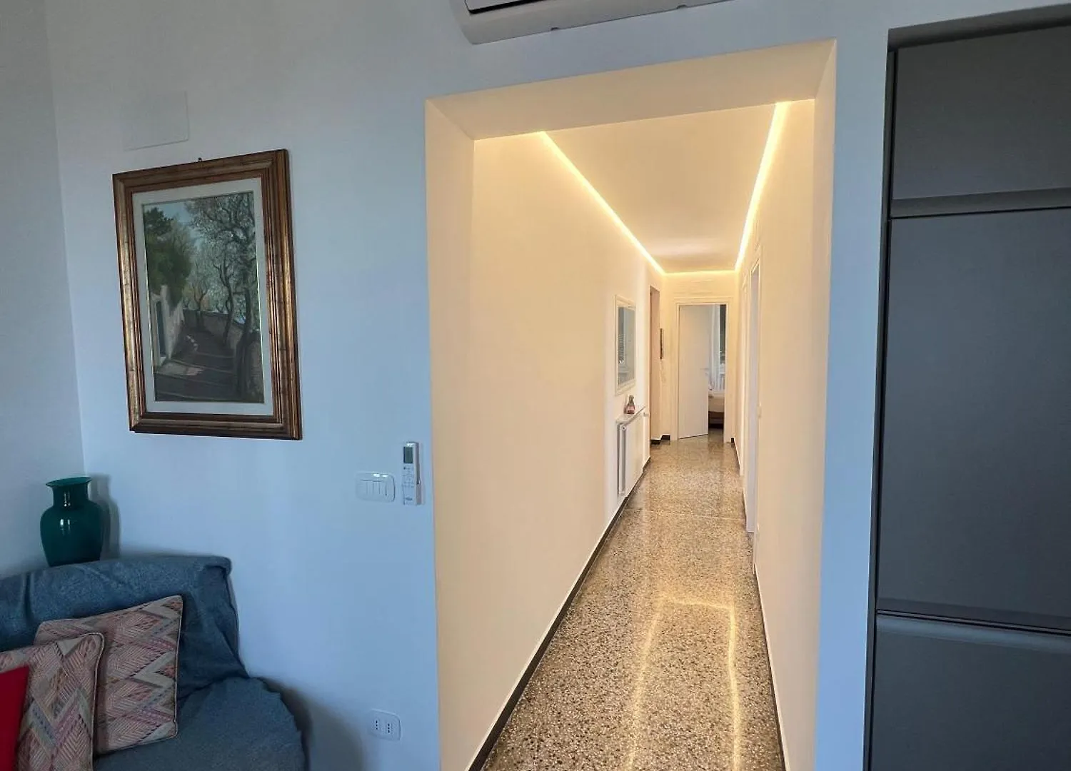 Apartment Romantic garden sea view Nervi Genua