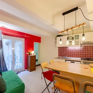 Appartamento Joivy Cosy Flat In The Centre, Genova