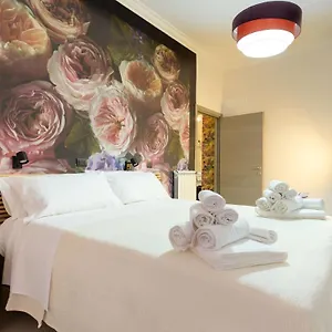 https://peoniamaximahouse-piazza-bologna.it-romehotels.com